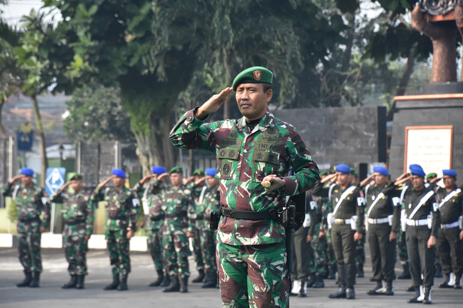 Upacara Bendera 17-an, Danrem 073/Makutarama Sampaikan Amanat Panglima TNI